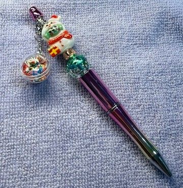 Christmas Ink Pens and Key Chains Christmas Ink Pens and Key Chains