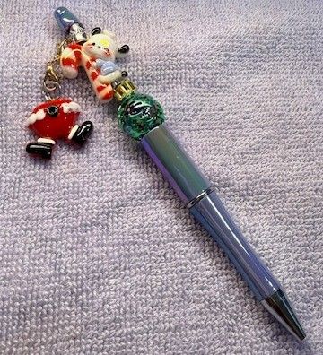 Christmas Ink Pens and Key Chains Christmas Ink Pens and Key Chains