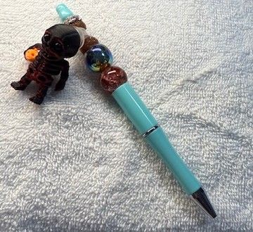 Pens and Key Chains with 3D Printed Characters