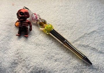 Pens and Key Chains with 3D Printed Characters