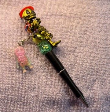 Pens and Key Chains with 3D Printed Characters