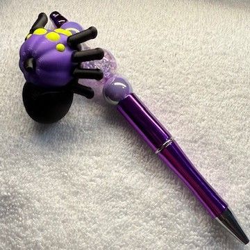 Pens and Key Chains with 3D Printed Characters
