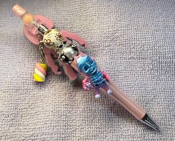 Pens and Key Chains with 3D Printed Characters