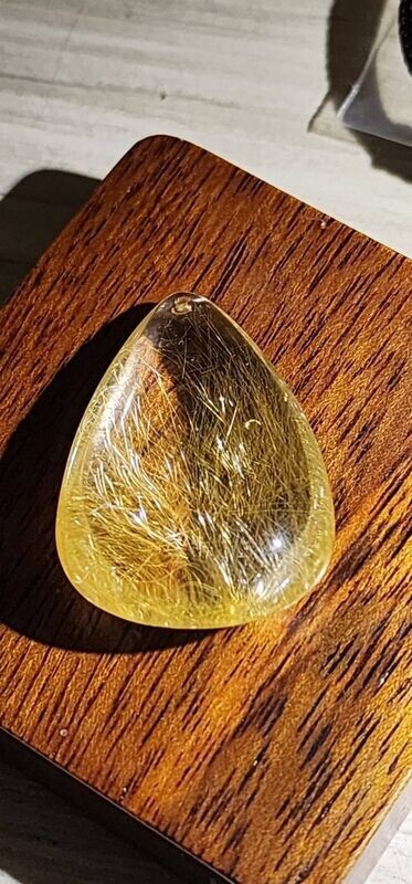 #圓潤飽滿【 金髮晶吊墜 】