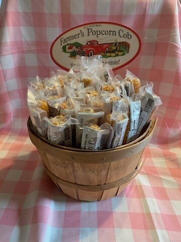 Farmer&#39;s Popcorn Cob