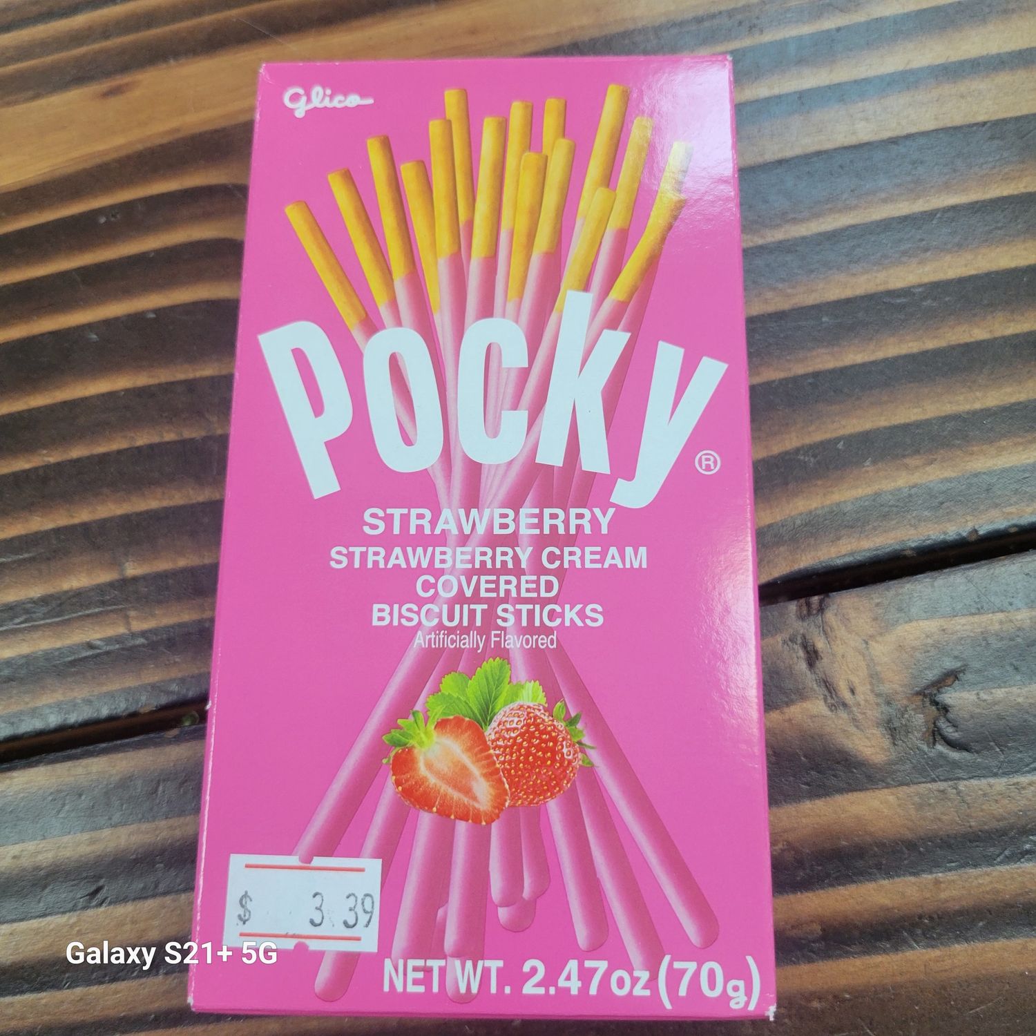 Pocky Strawberry