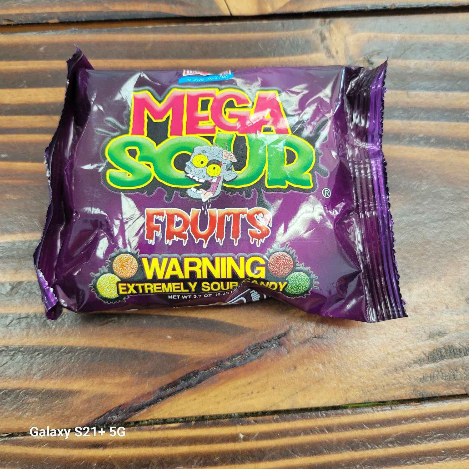 Barnetts Mega Sour Challenge