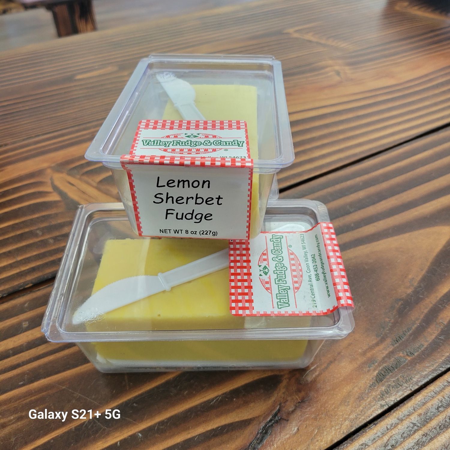 Lemon Sherbet Fudge Bar