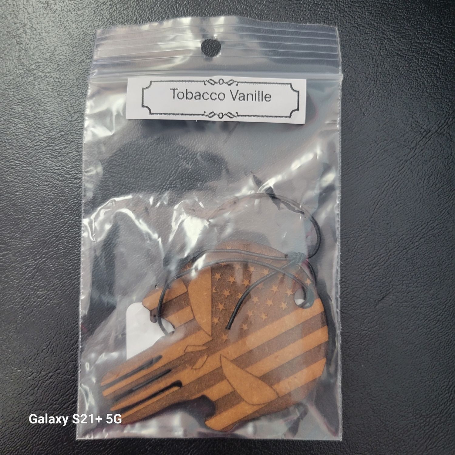 Fernando - Car Freshener Punisher Tobacco Vanilla Scent