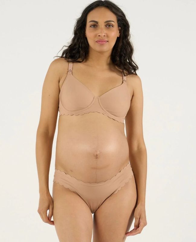 Skin nursing bra
