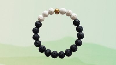 Pulseras de piedra volcánica