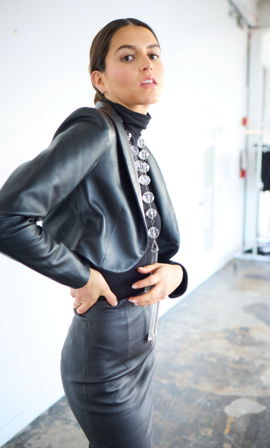 Jakett Charlie Washed Cropped Blazer in Black