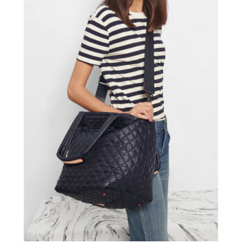 MZ Wallace Medium Metro Tote Deluxe in Black