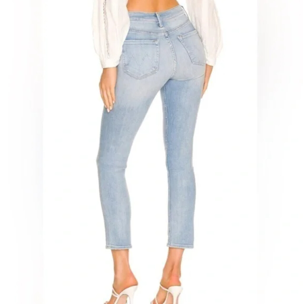 Mother Mid Rise Dazzler Flood Jean in Sweet Petals