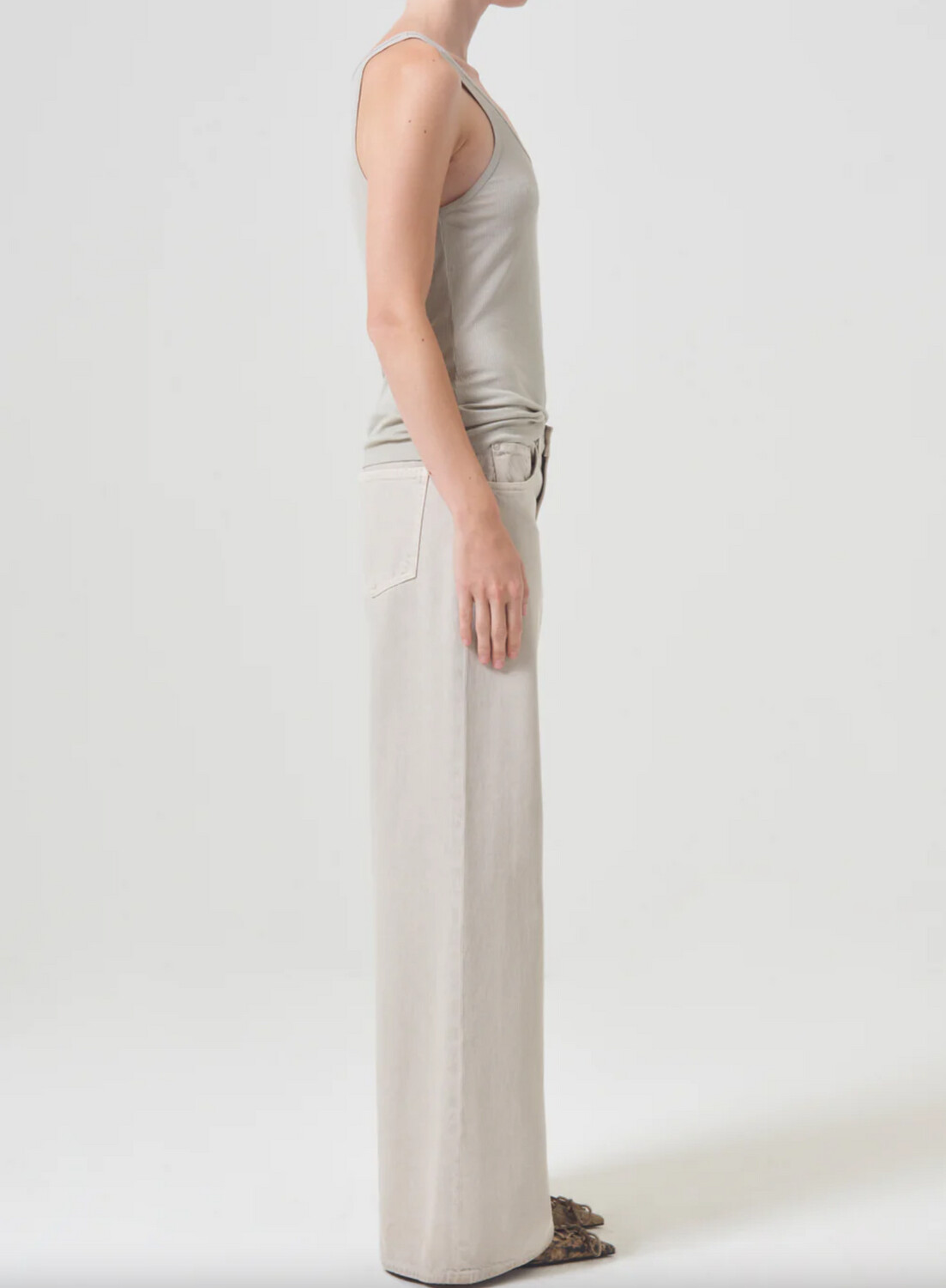 AGolde Clara Jean in Tusk (Soft Beige)