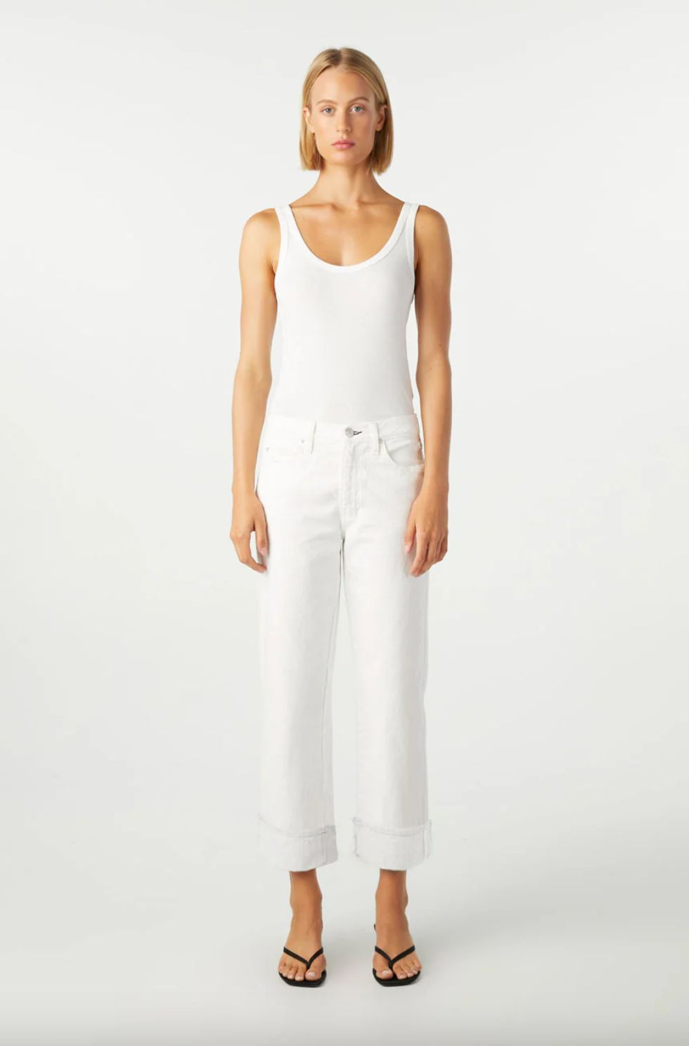 AMO Sonia Jean in Alabaster