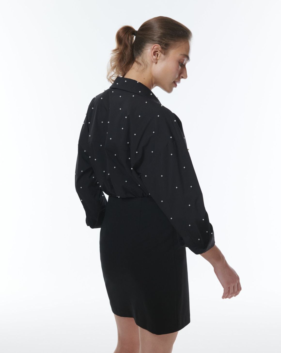 THEO the Label Echo Pearly Shirt in Black