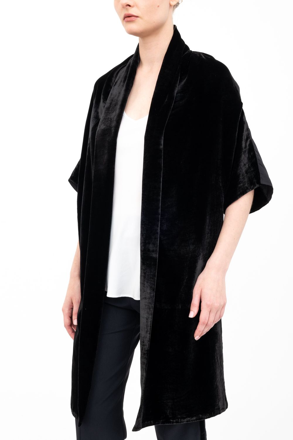 Elaine Kim Amari Shrug