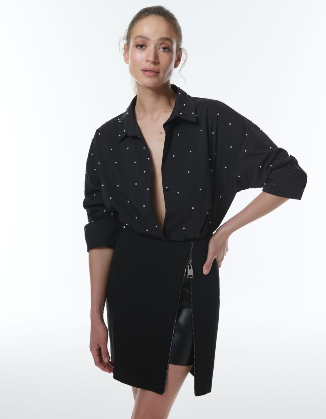 THEO the Label Echo Pearly Shirt in Black
