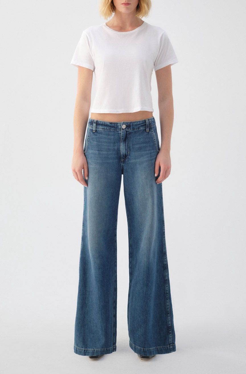 AMO Edith Wide Leg Jean in Romance
