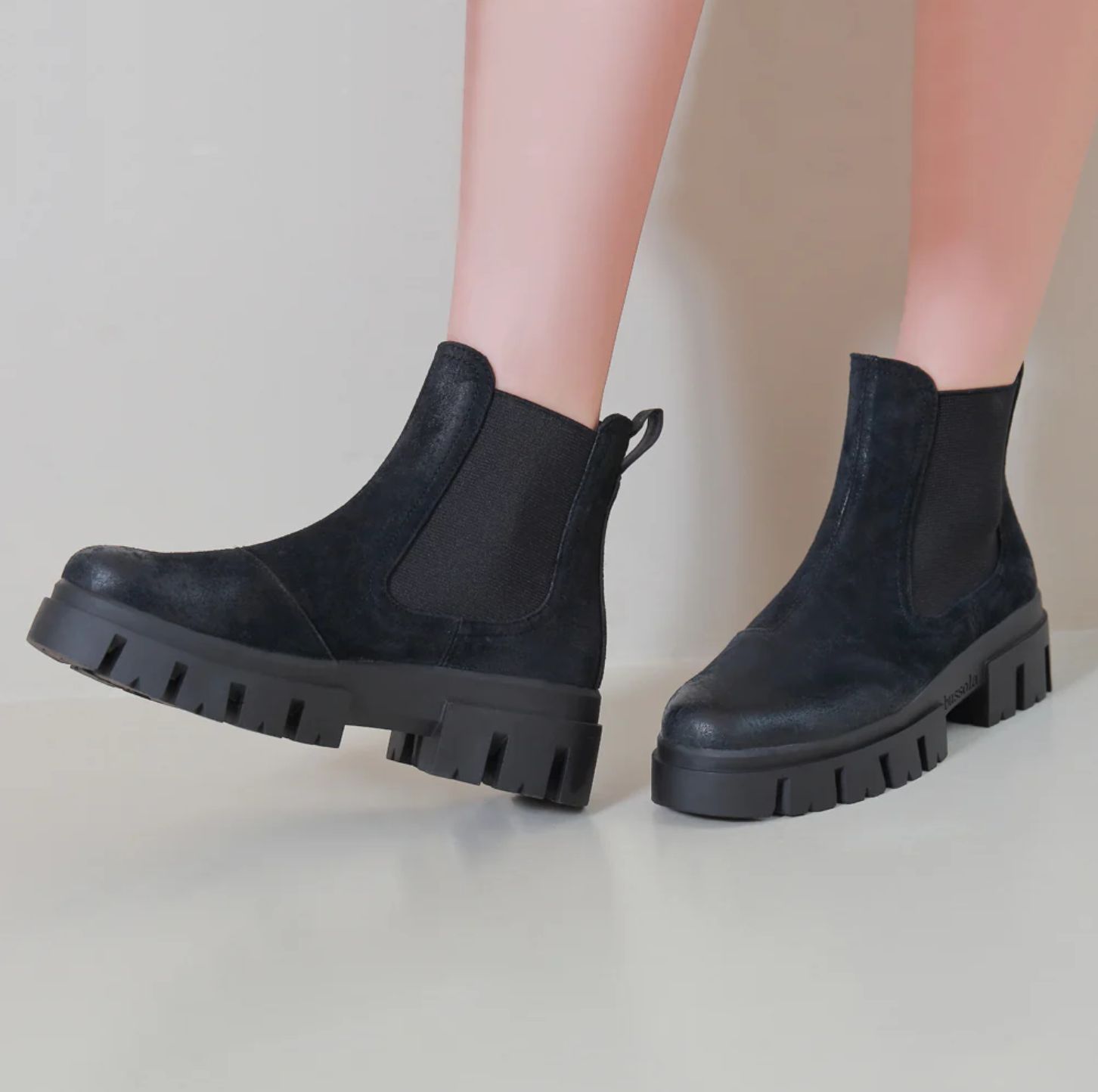 Bussola Corvana Chunky Chelsea Boots