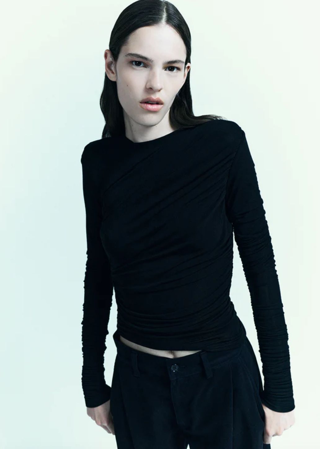 AGolde Tania Twist Tee in Black