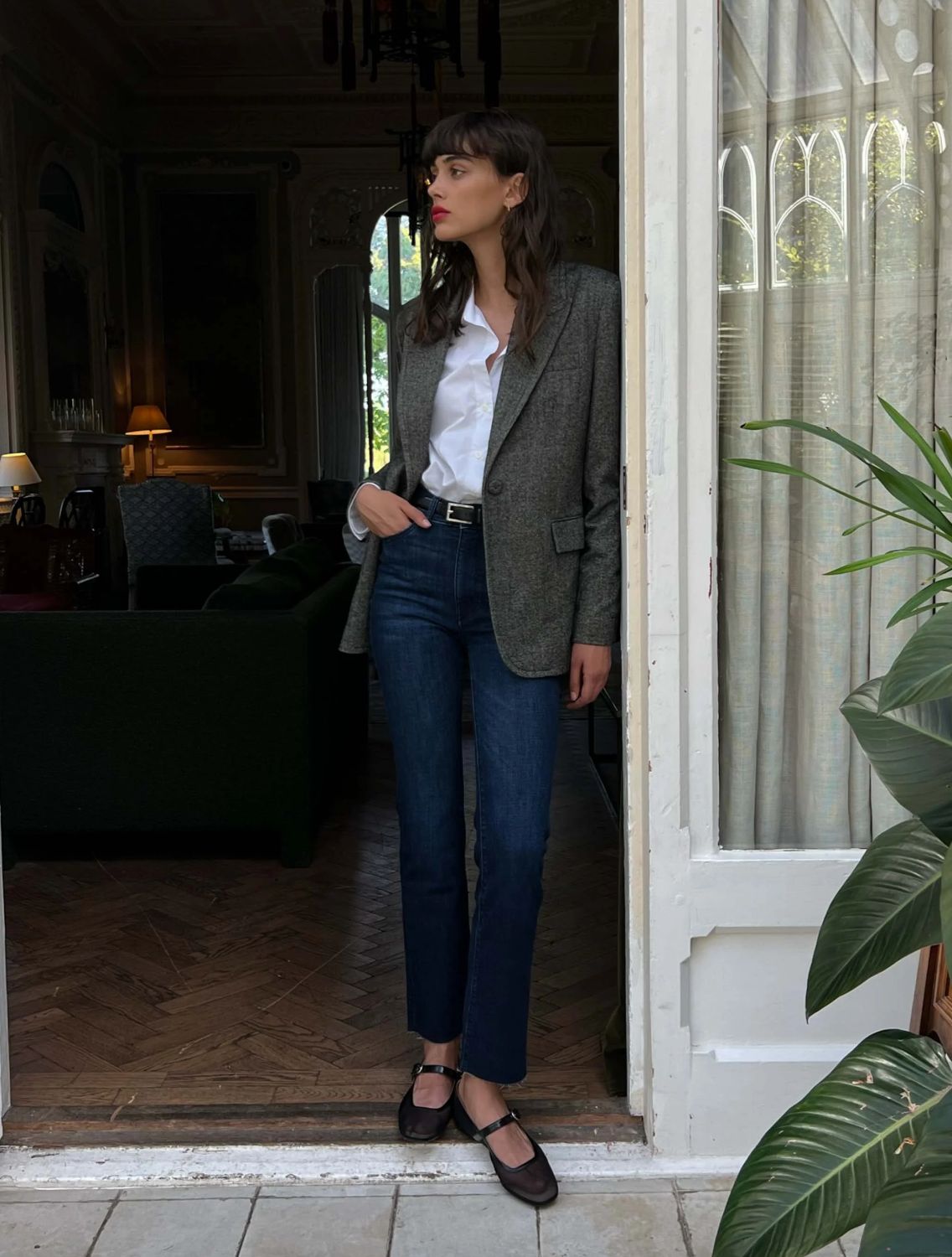 DL1961 Halle Straight High Rise Jean