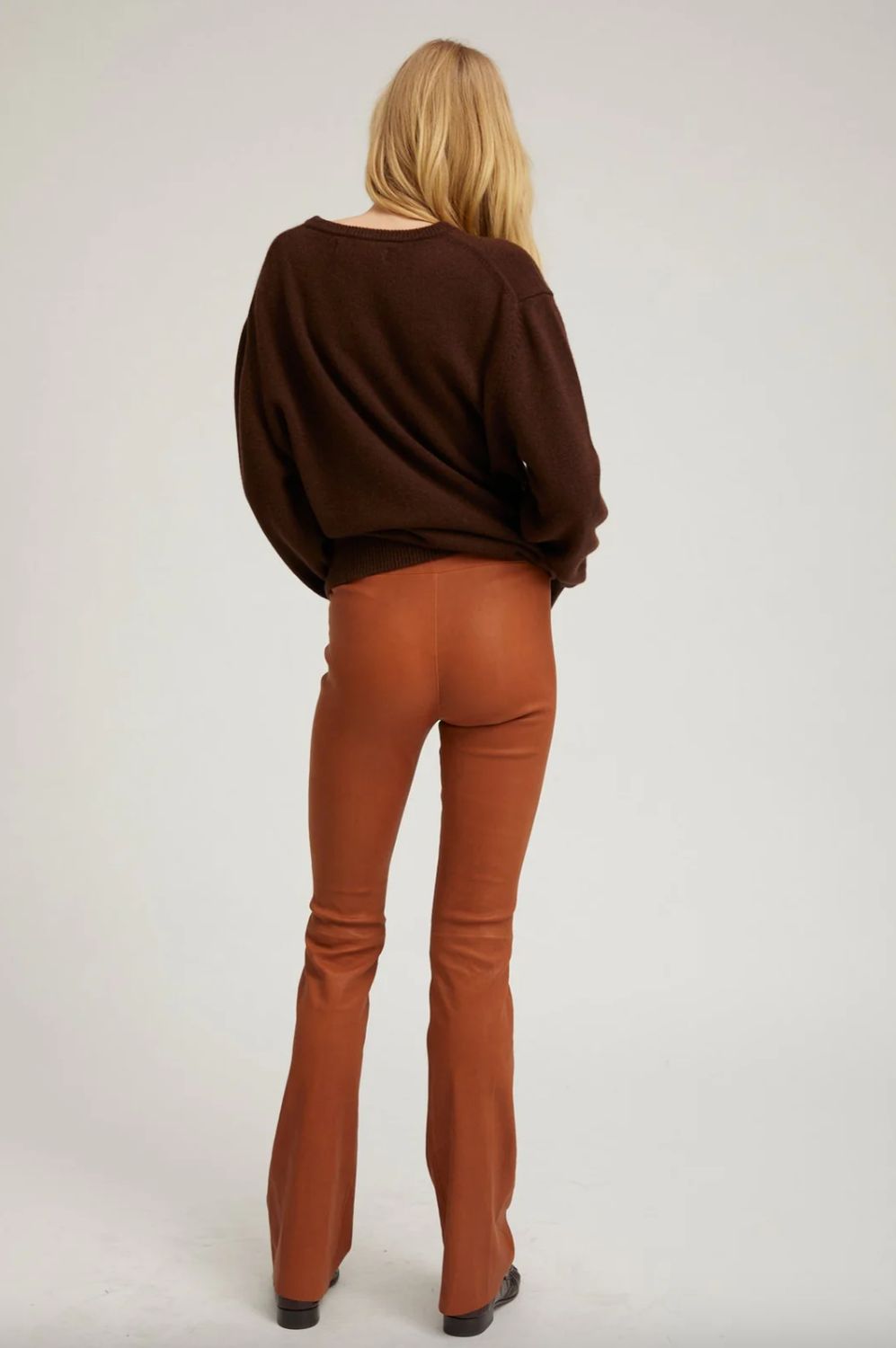 SPRWMN Cashmere Boyfriend V-Neck Sweater