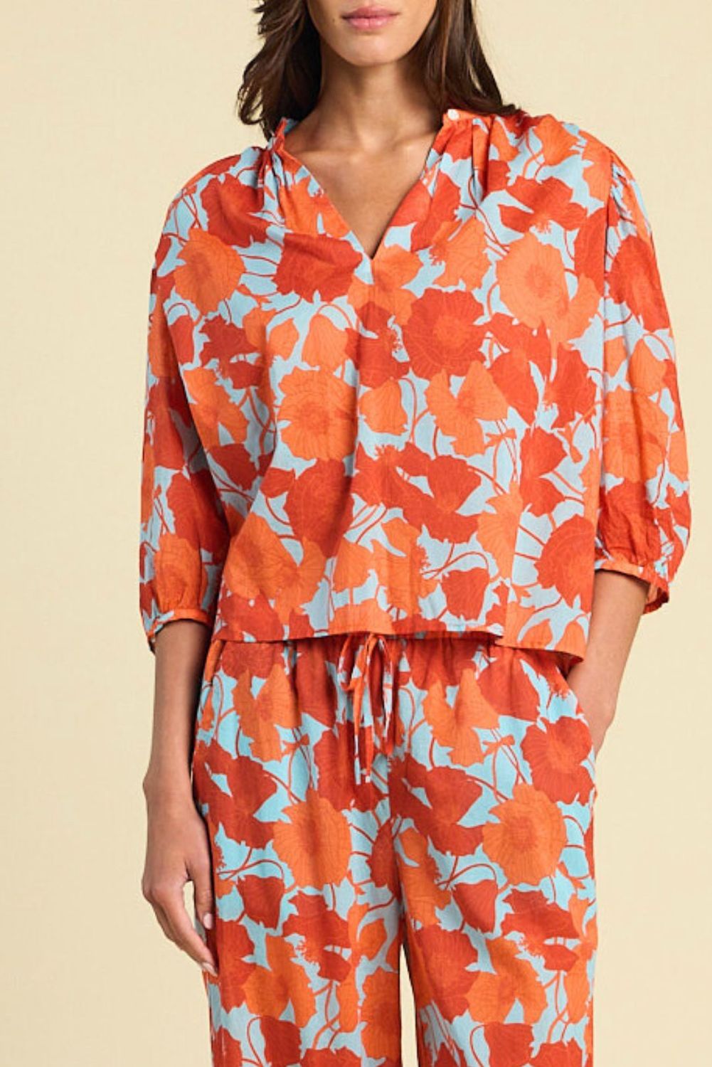 Travota Orly Blouse in Shoreline Poppy