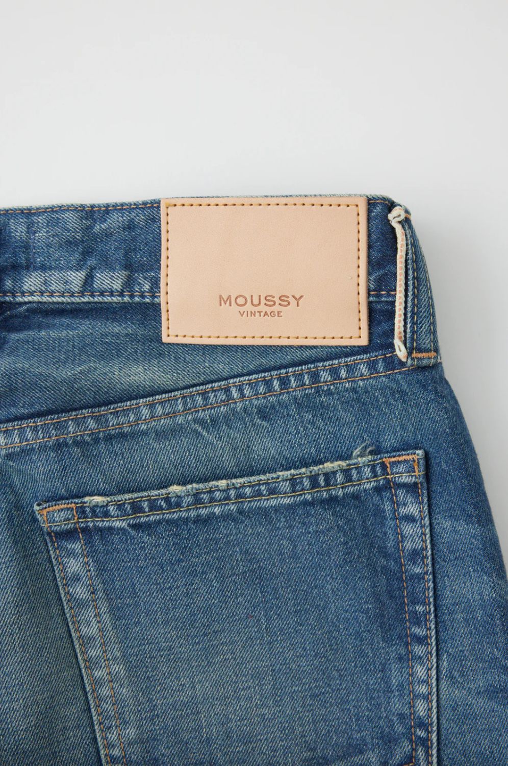 Moussy Minneola Straight Low Jean