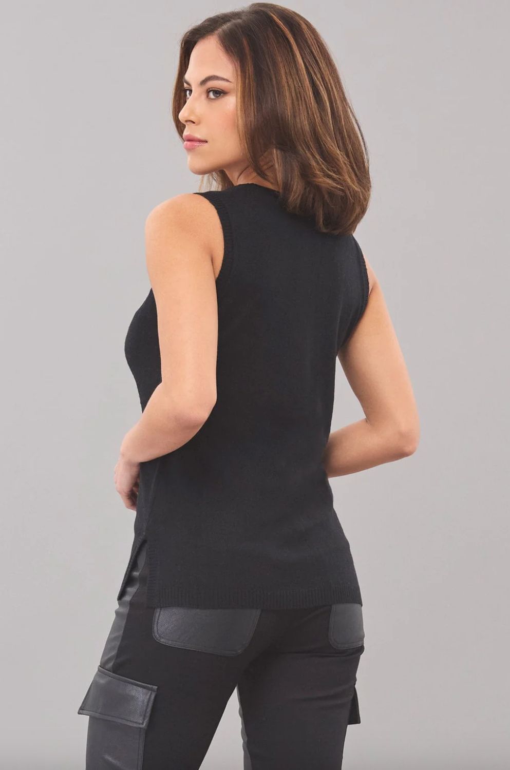 Lola &amp; Sophie U Neck Tank Sweater