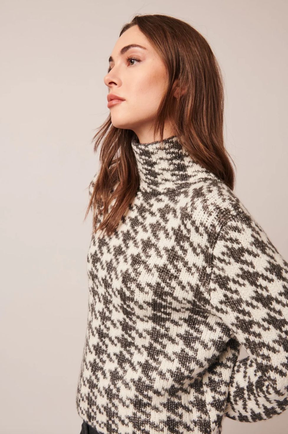 LINE Zuri Sweater