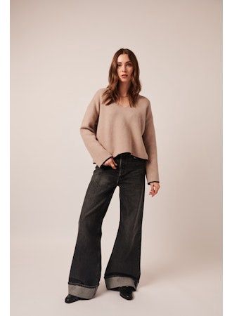 LINE Gaia Sweater