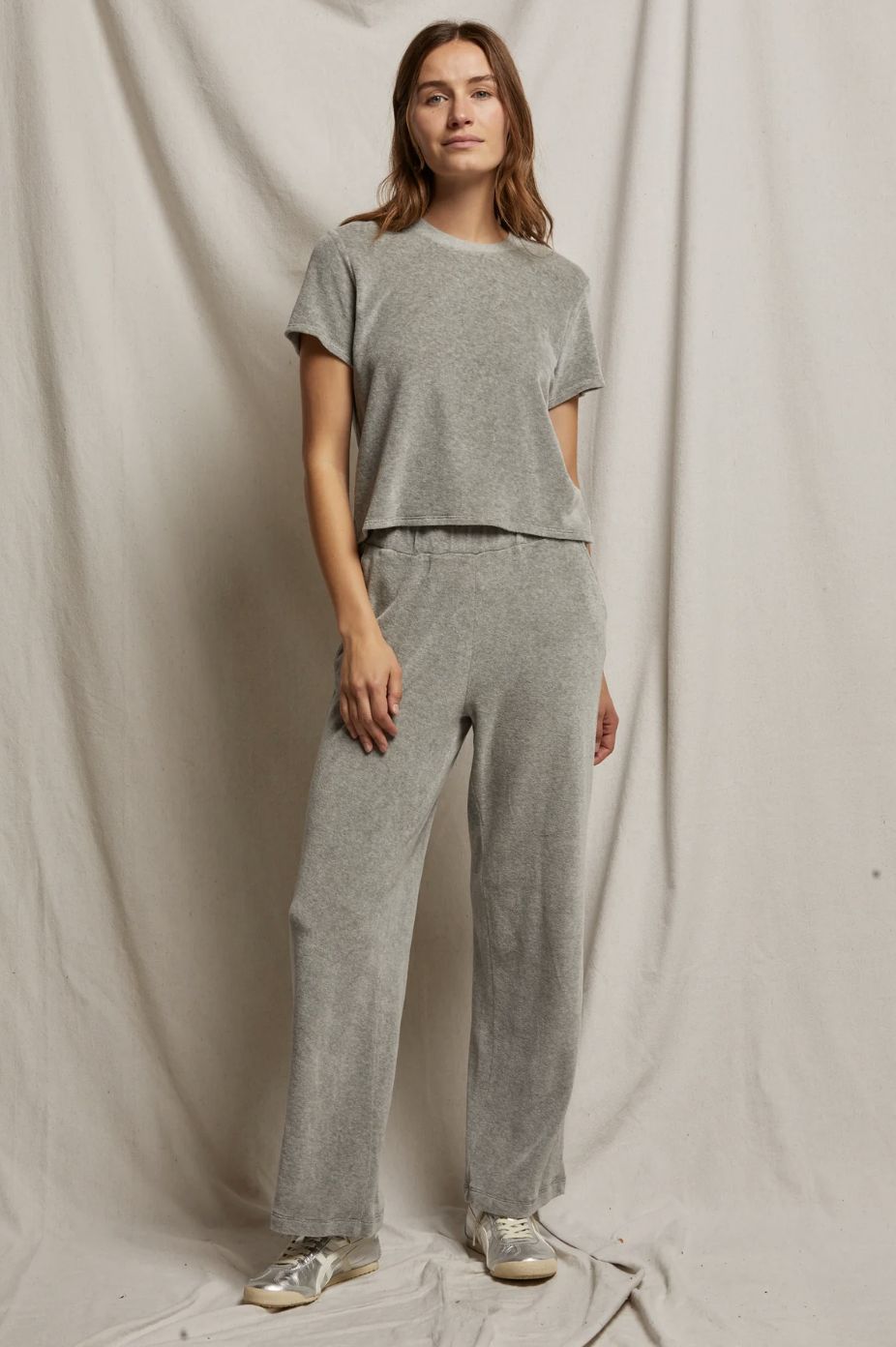 Perfect White Tee Holly Velour Sweatpants