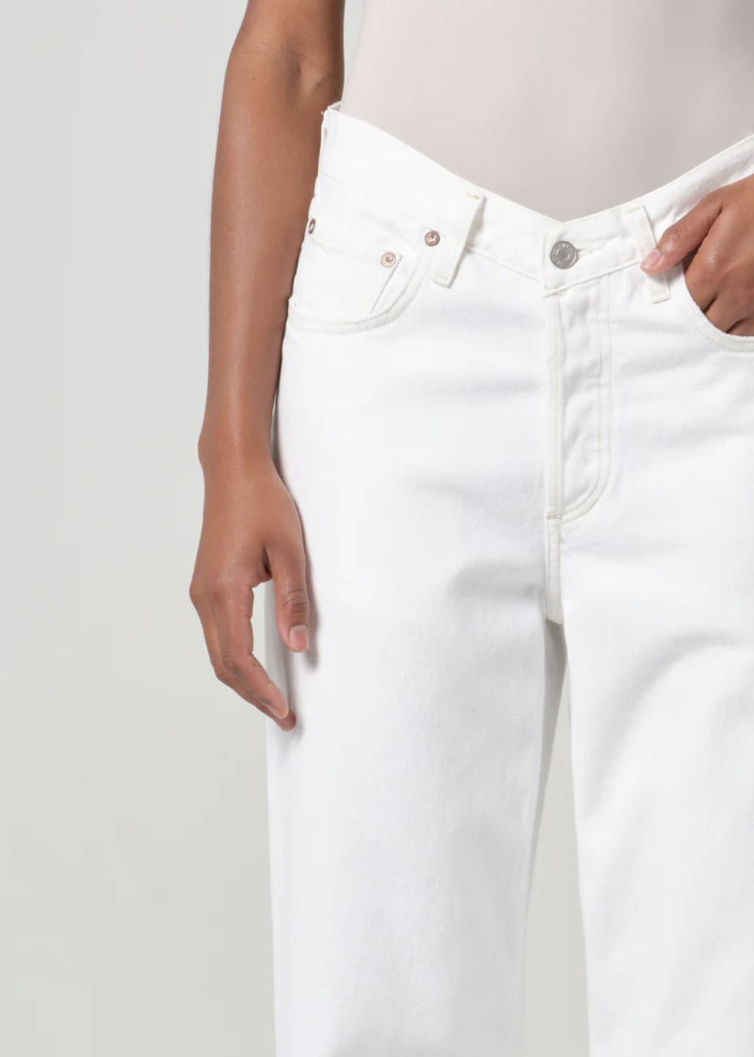 AGolde V-Waist Baggy Jean in Milkshake