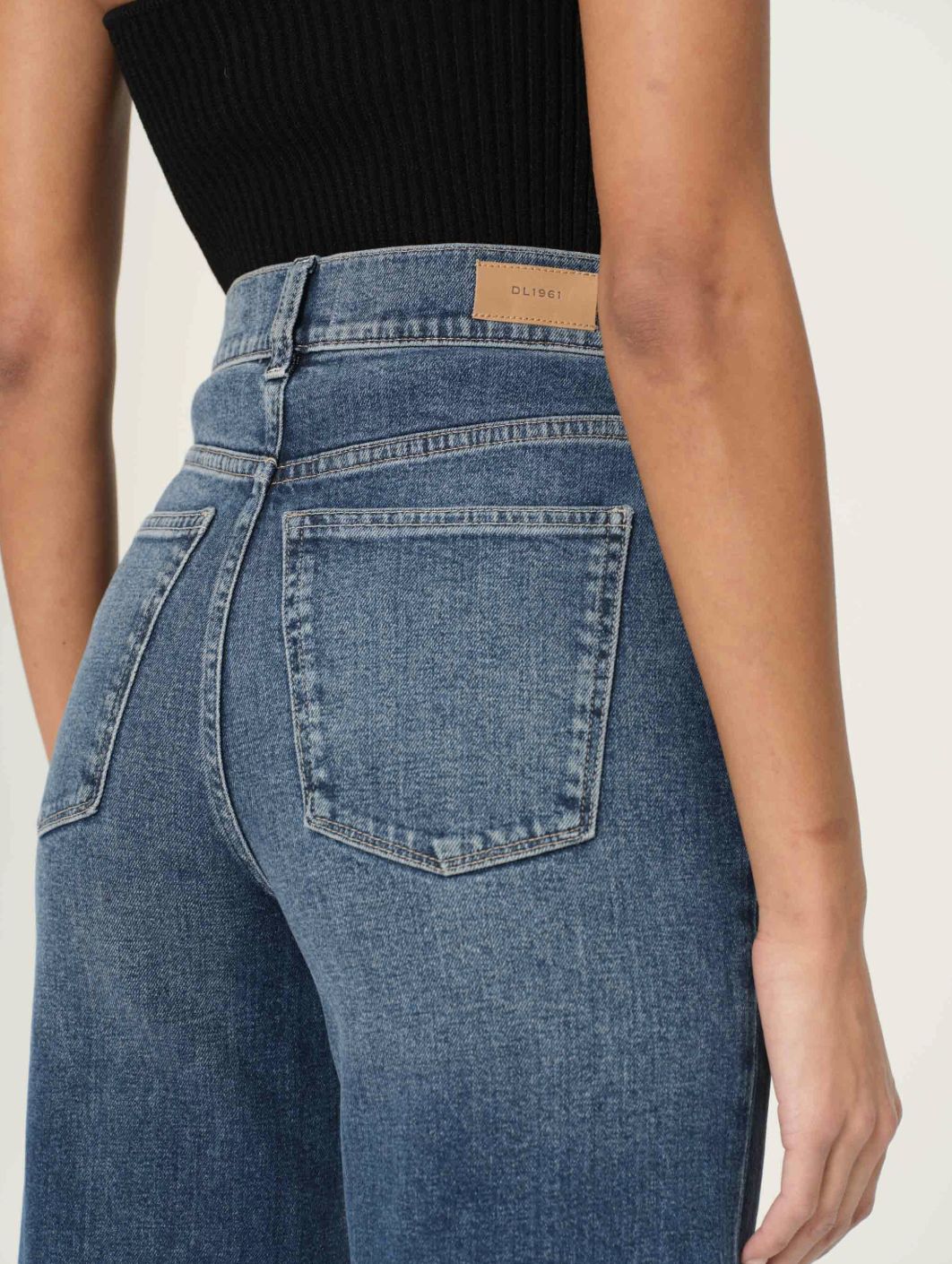 DL1961 Hepburn Wide Leg  High Rise Jean in Seagate