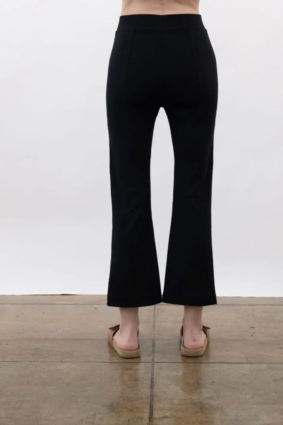Elaine Kim Vista Tech Stretch Flare Leggings