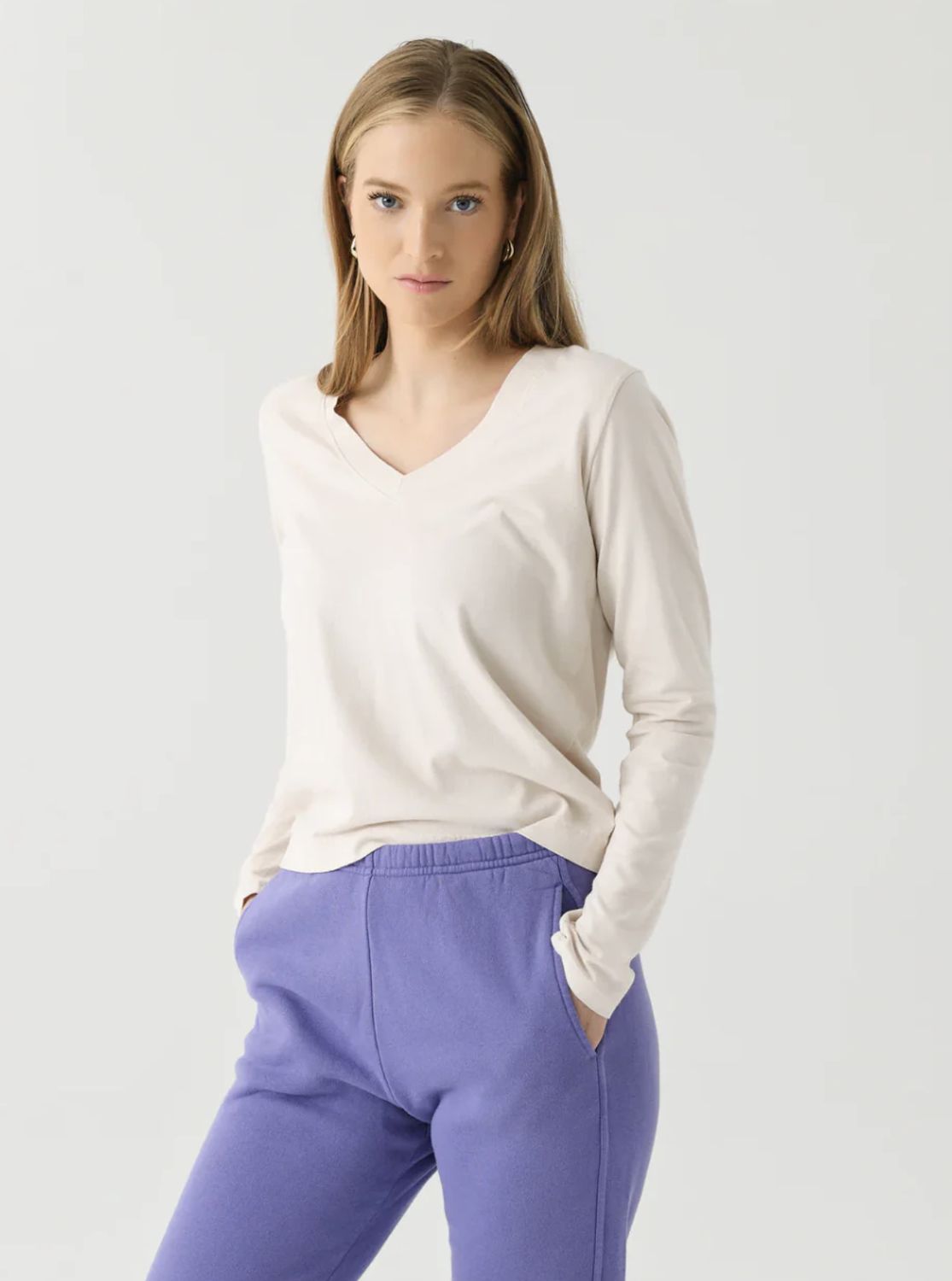 Perfect White Tee Sinatra Long Sleeve V-Neck Tee in Sugar
