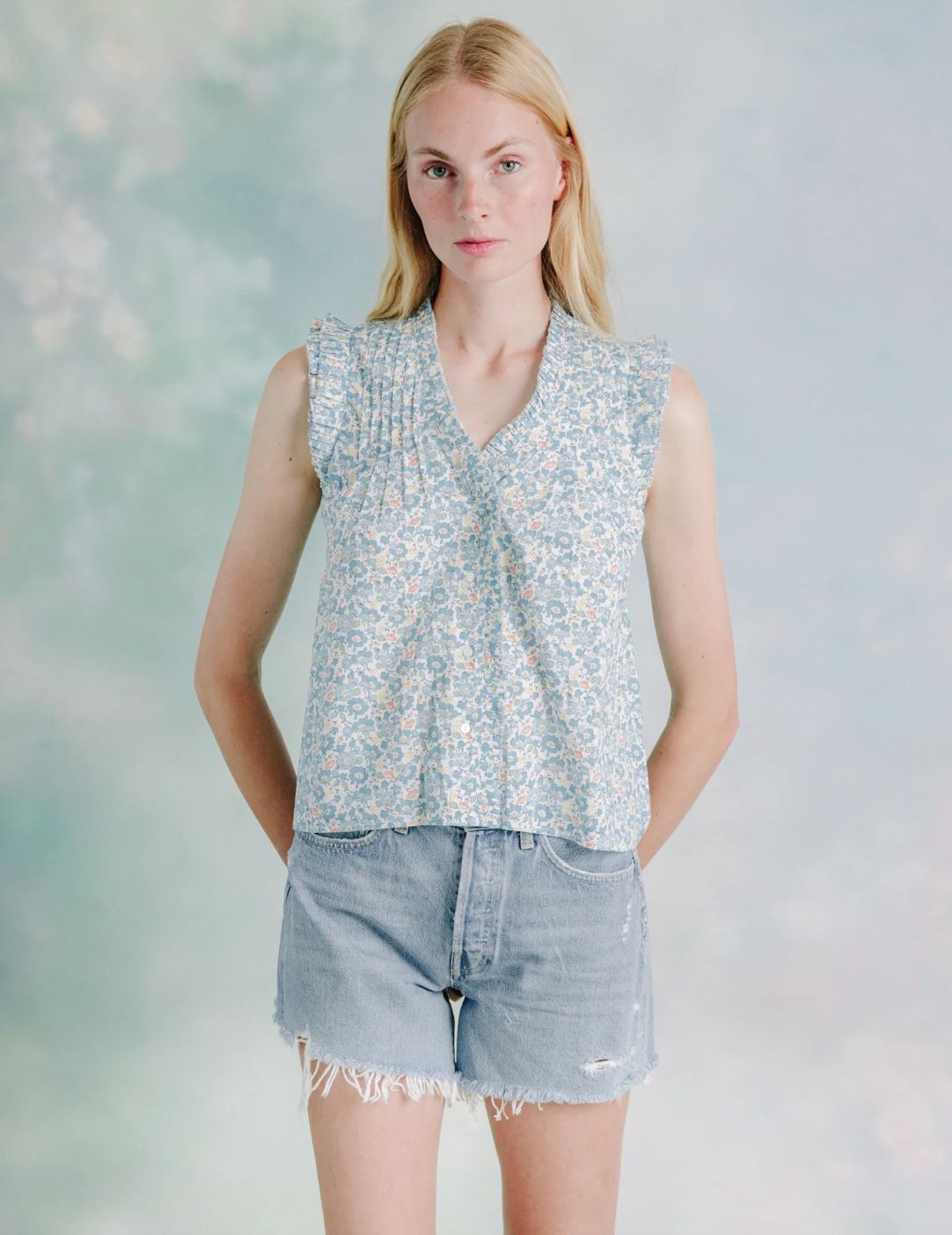 Love The Label Dana Top in Stonely Blue