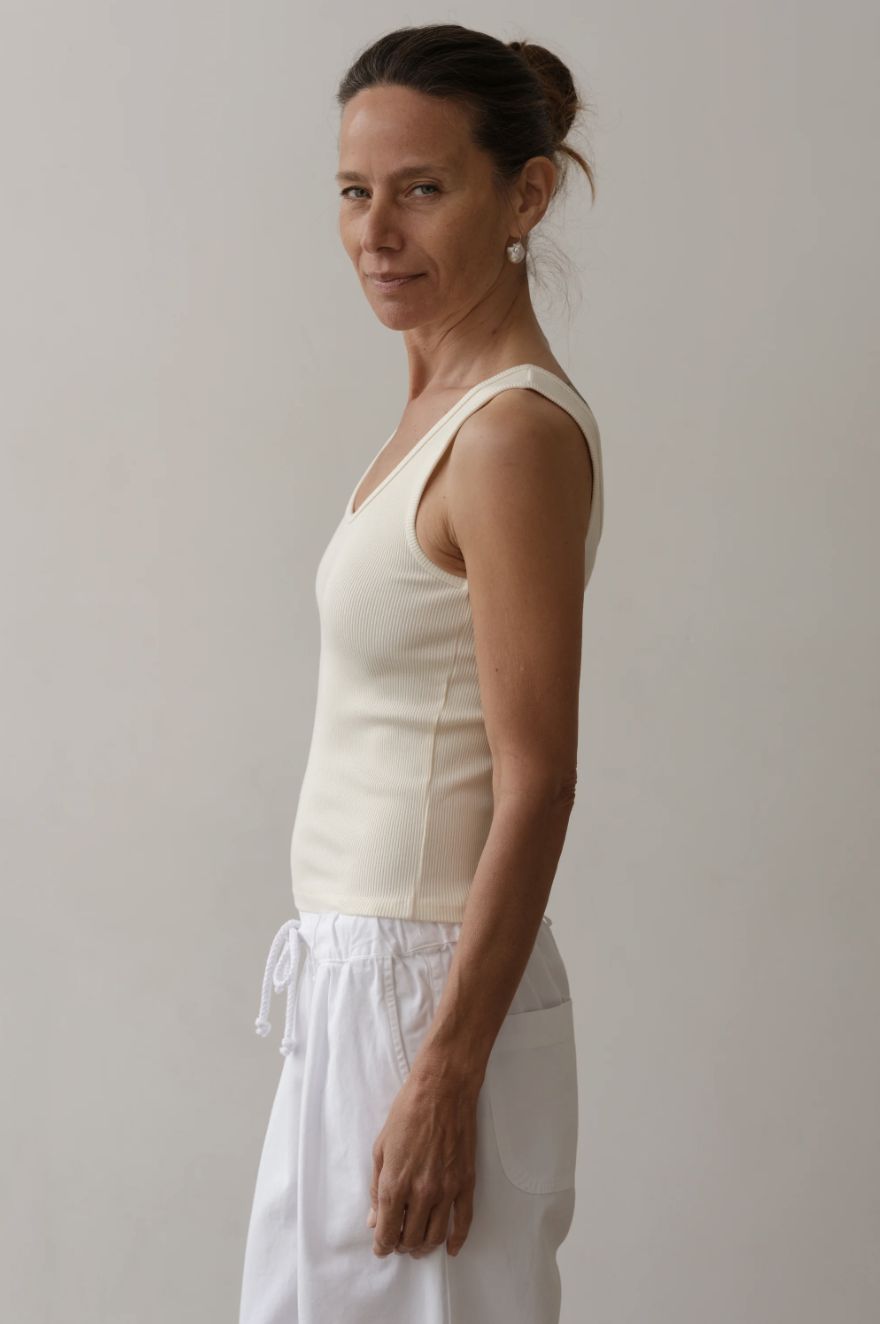 Donni Rib Scoop Tank in Creme