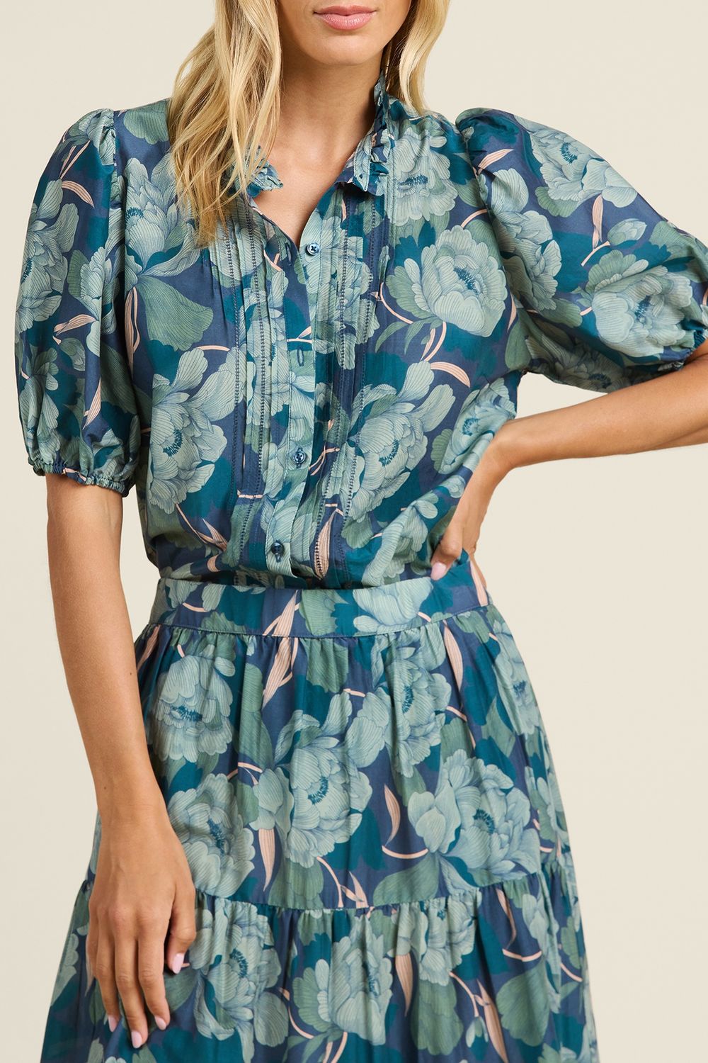 Trovata Mira Blouse in Hushed Shadow, Color: Hushed Shadow, Size: XS