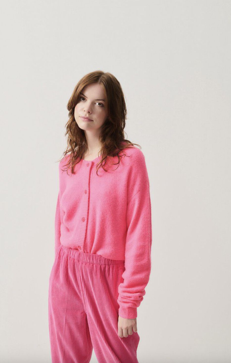 American Vintage Damesville Cardigan in Rose Fluo