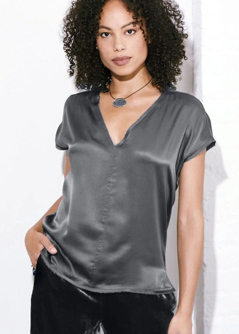 Go Silk Go Luxe Raw Revisited Tee in Charcoal