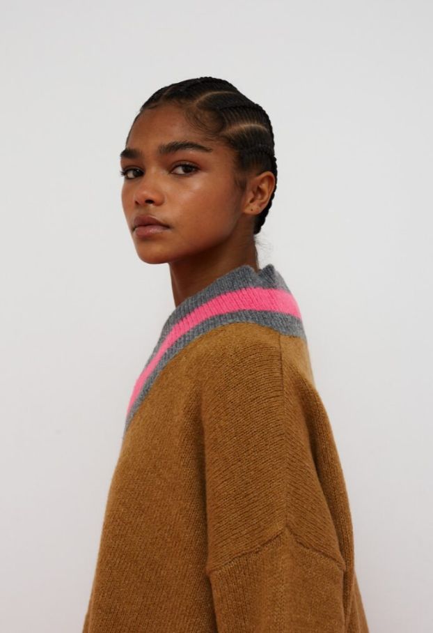 Dr. Bloom Hug Sweater