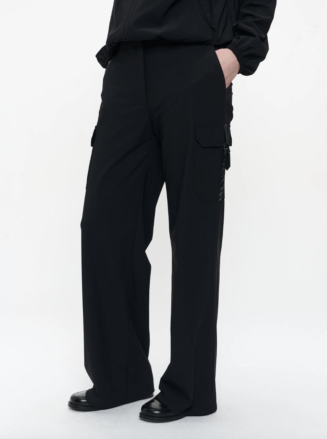 Jane Lushka Noreen Pant