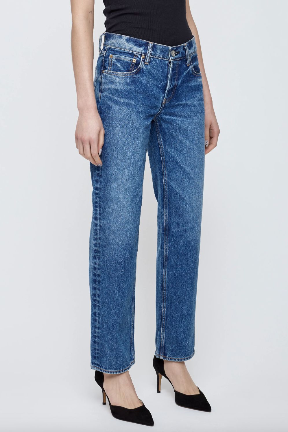 Moussy Philadelphia Low-Rise Straight Jean