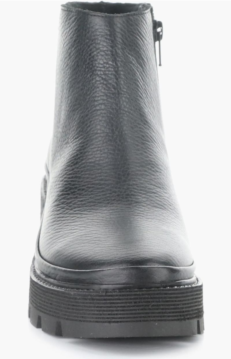 Bos &amp; Co Gais Boot in Black