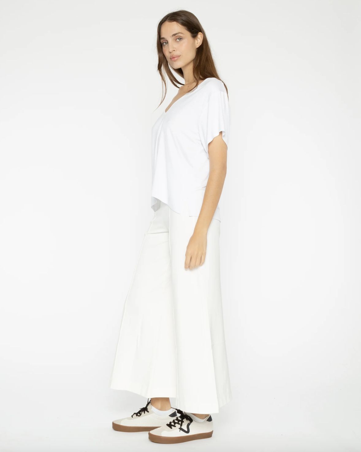Ripley Rader Everyday V Neck Tee