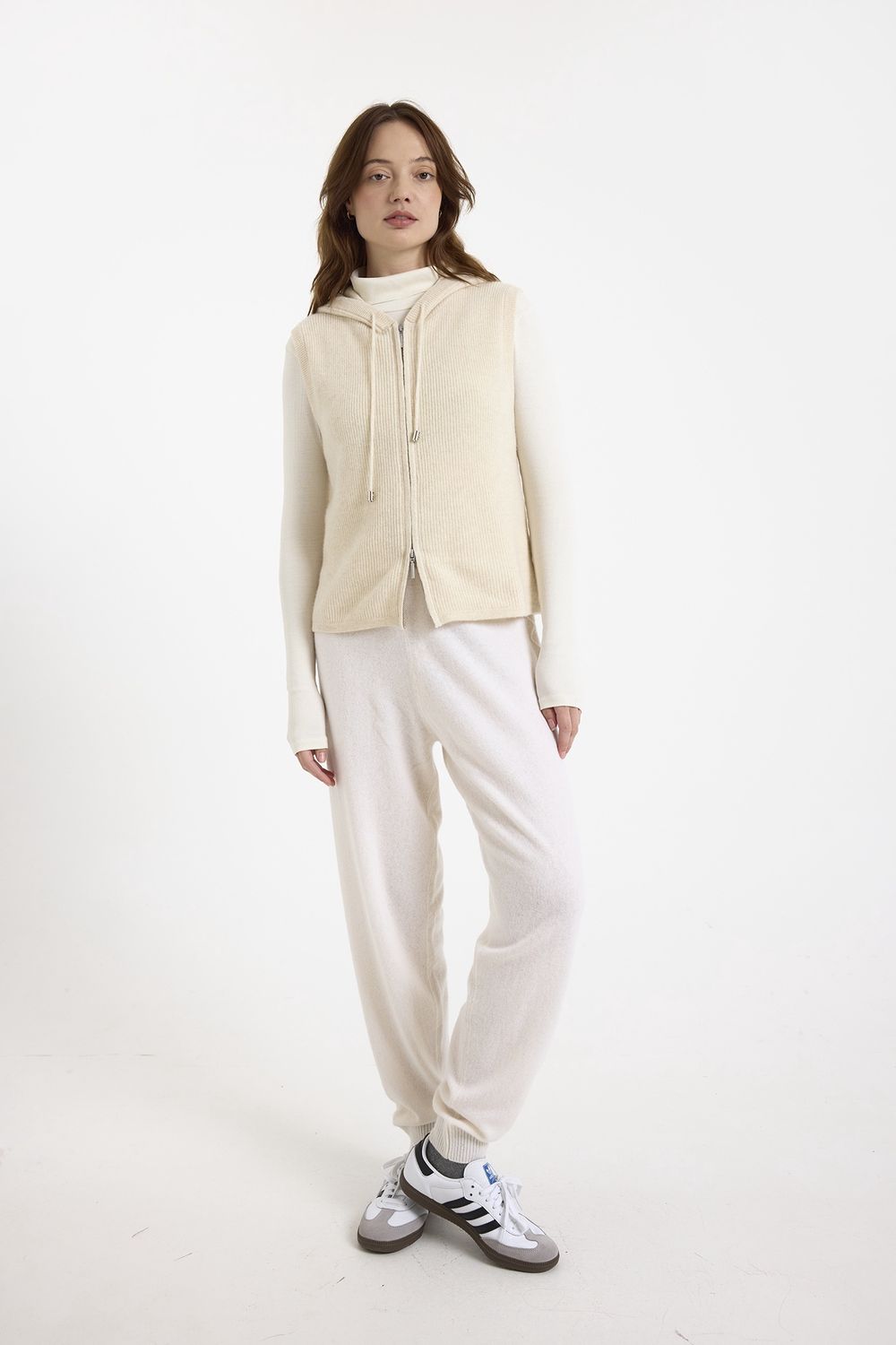 Brodie Cashmere Emily Sleeveless Hoodie