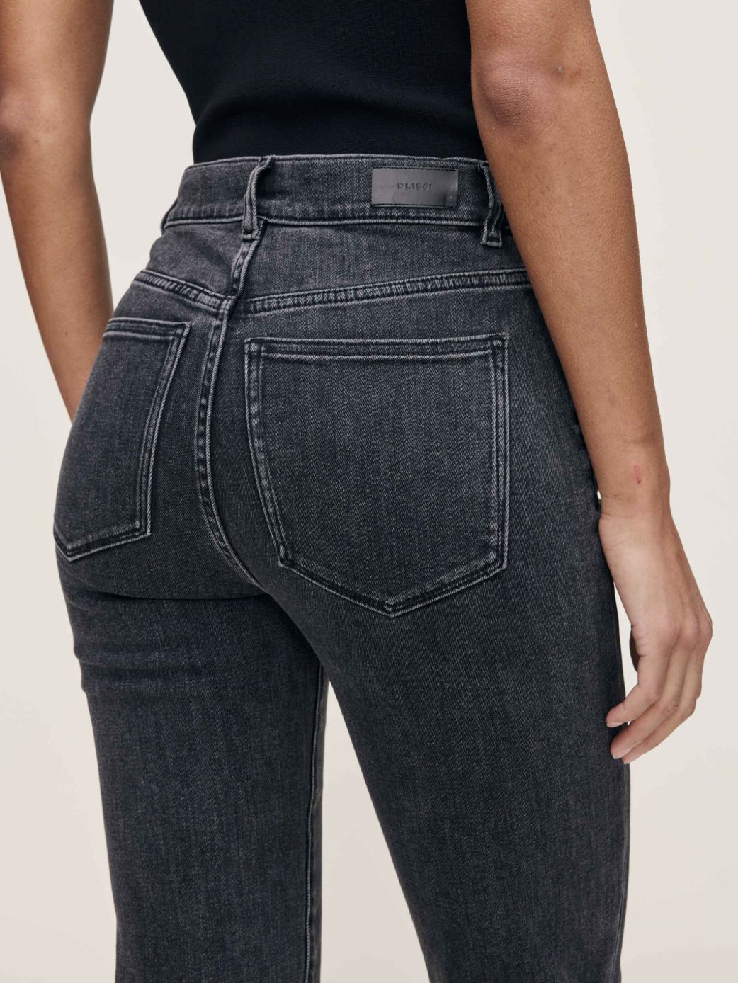 DL1961 Halle Straight Jean in Nightshade